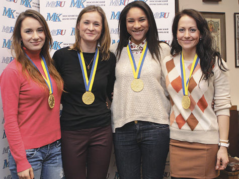 Российские кёрлингистки рассказали о своей победе в Швеции
