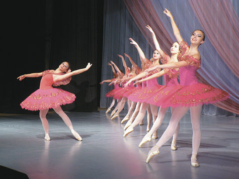 Областной конкурс классического балета «Пируэты Подмосковья» 23 ноября прошел в Серпухове