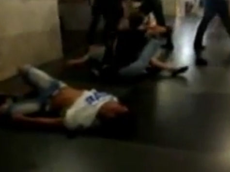 Один из участников потасовки остался лежать без сознания