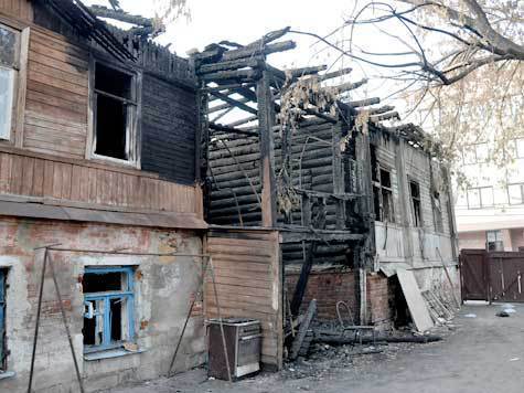 Стали известны подробности гибели ребенка в пожаре на ул. Каминского, 17. 