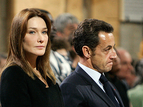 Только в “МК” — отрывки из жизнеописания жены Саркози Карлы Бруни