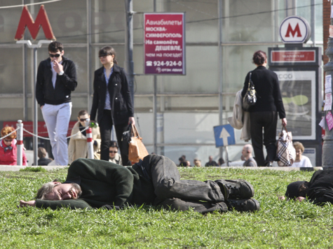 Граждан, вынужденно оказавшихся в Москве без крыши над головой, будут отправлять домой... бесплатно