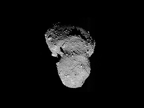 Появление в окрестностях Земли огромного астероида, по размерам схожего со знаменитым Апофисом, ожидают астрономы 9 ноября этого года