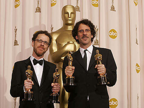 Братья Джоэл и Итан Коэны: “Разве мы смеемся над смертью? Ну если только в сцене, где герои стреляют друг в друга”