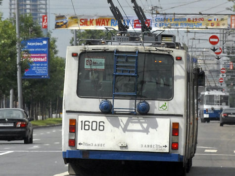 Беременную москвичку на днях чуть не убило током в троллейбусе на востоке Москве