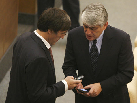 Госдума намерена объявить войну SMS-рассылкам Госдума намерена объявить войну SMS-рассылкам