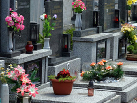 Обязательное лицензирование фирм, занимающихся предоставлением услуг в похоронной отрасли, будет введено в Подмосковье уже в следующем году