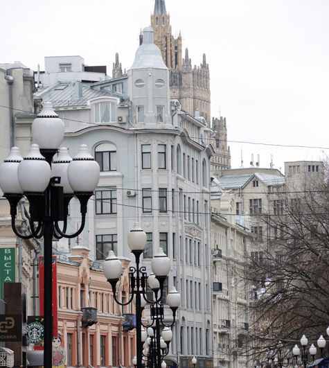 Увидеть Арбат в исторической ретроспективе смогут горожане и гости столицы в день рождения одной из старейших улиц Москвы, который будет праздноваться в октябре