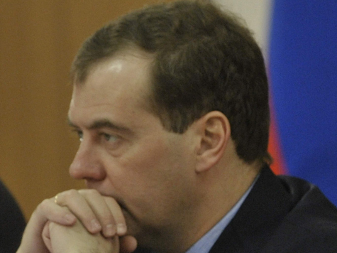 Дмитрий Медведев обещал "не резать по живому"