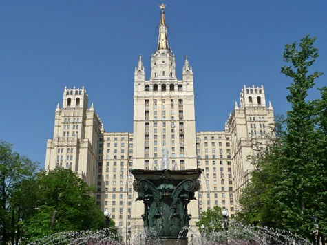 Архитектурно-художественное освещение также получит Александровский сад и здания прилегающих к Кремлю улиц