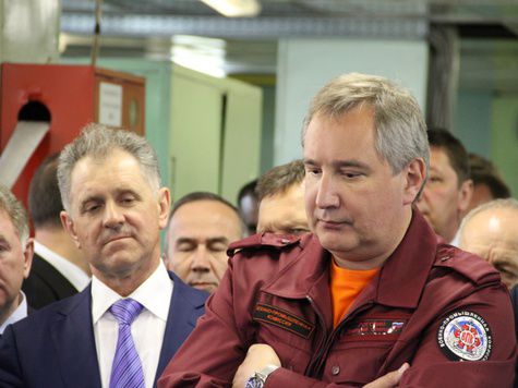 «Ижмаш» «умрет» в июле, да здравствует концерн «Калашников». Вице-премьер Дмитрий Рогозин пообещал, что всем от этого станет только лучше.