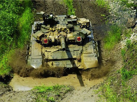 В настоящее время завод совместно с военными проводит испытание основных узлов и агрегатов нового танка
