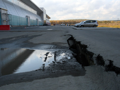 Мрачные прогнозы строителей «Екатеринбург-Экспо» сбываются: подрядчиков «кинули»