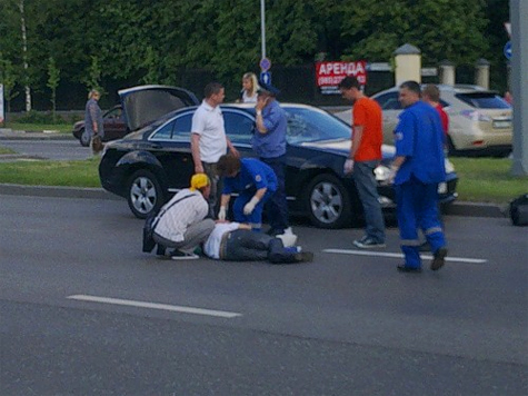 Машина губернатора Иркутской области сбила пешехода в Москве