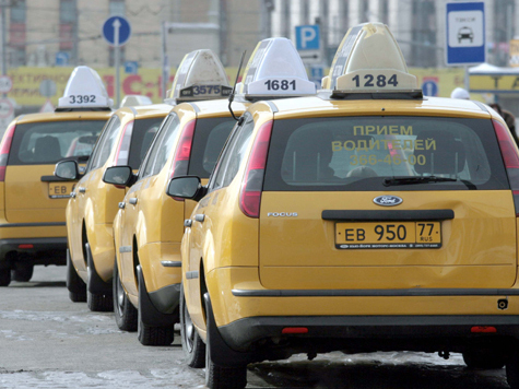 Вызывать дорогое такси или пользоваться небезопасными услугами частников, чтобы быстро добраться от метро до дома, вскоре больше не придется горожанам