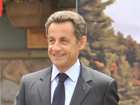 Экс-президента Франции Саркози уличили в секс-домогательствах