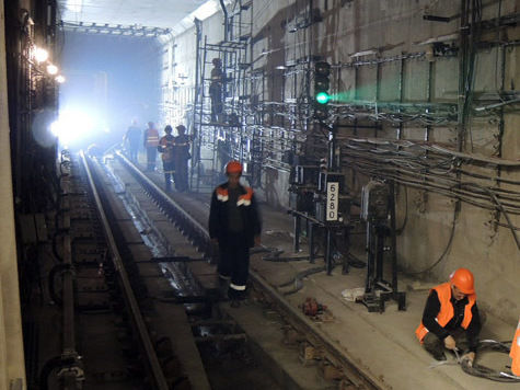 Почти два миллиарда рублей потратят на устранение протечек в тоннелях и подсобных помещениях столичного метрополитена