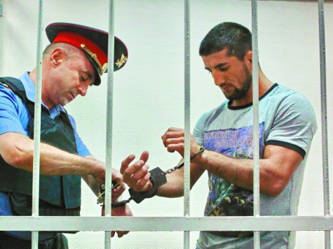 Мосгорсуд отменил освобождение Мирзаева под залог, но адвокат надеется на более мягкое обвинение