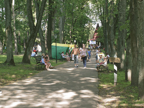 Парк культуры и отдыха «Городок» в Рузе пока не вошел в программу «Парки Подмосковья-2013». Но здесь уже есть планы, как улучшить отдых горожан
