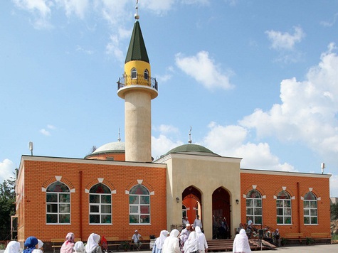 В Ижевске открылась новая мечеть «Иман Нуры» («Свет веры»)