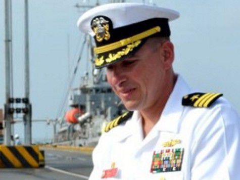 Командира американского эсминца уволили за выходку подчиненных