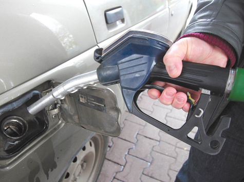 Как остановить цены на бензин?