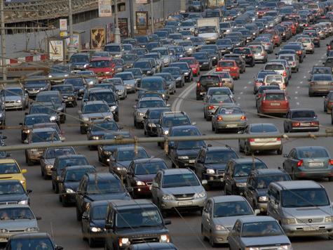 Ситуация с движением в столице продолжает ухудшаться 