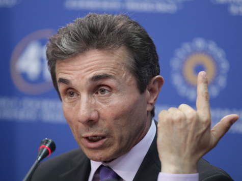 Саакашвили постарается «задушить» Иванишвили в объятиях