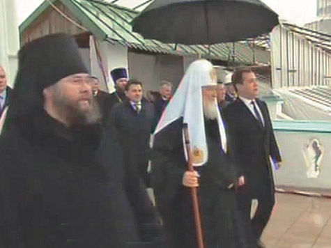 Святейший патриарх освятил надвратную церковь Новоиерусалимского монастыря