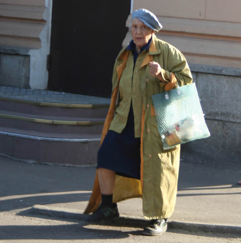 Пенсионерам, прописанным в Москве менее 10 лет, будут платить меньше остальных «старожилов»