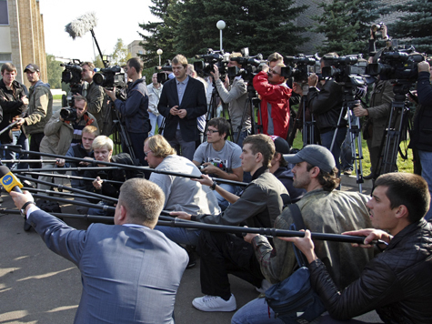 Российские СМИ остаются под жестким прессингом