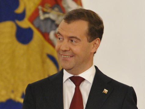 Такой совет Медведев дал американским кандидатам в президенты
