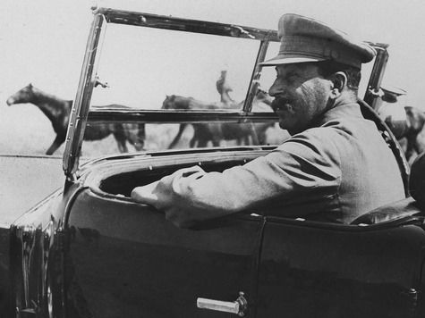 У Евгения Джугашвили похитили компьютер и дрель