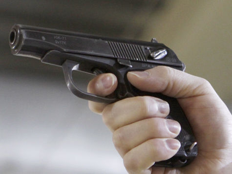 Убийство школьницы в Чикаго вновь поставило перед Обамой вопрос о запрете на владение оружием

