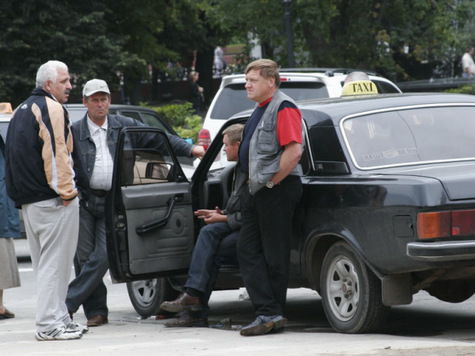 Нижегородские таксисты против дешевых поездок 