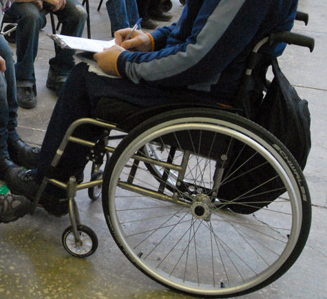 Устанавливать специальное оборудование для сотрудников-инвалидов могут обязать работодателей