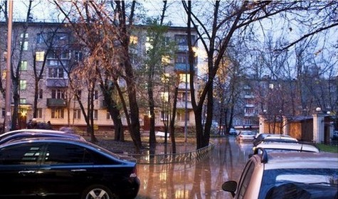 В блогах уже появились первые фотографии с места ЧП 