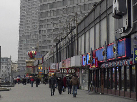 Помимо этого новый проект пешеходной аллеи в центре Москвы предполагает декоративное озеленение