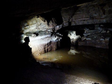 Уникальная для Приангарья пещера с подземным озером найдена в Тайшетском районе