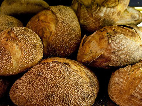 Продлевать срок годности хлеба с помощью… ультрафиолета научились не так давно отечественные пекари