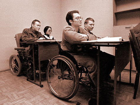 Льготы для зачисления в вузы инвалидов в 2011 году сохранятся
