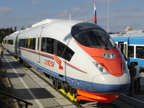 Скорость поезда “Сапсан” стала причиной конфликта между жителями Ленинградской области и компанией “РЖД”