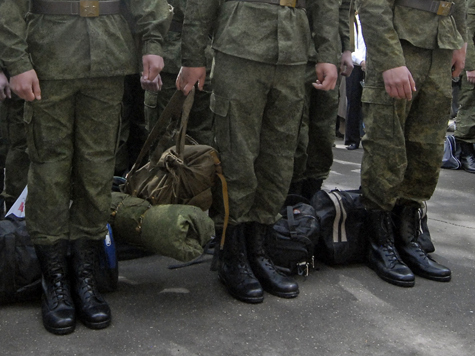 Минобороны России заплатит 1 млн. рублей матери покончившего с жизнью солдата-срочника