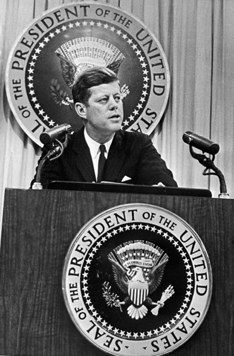 В США вышла книга «Слушая секретные записи Д.Ф.Кеннеди в Белом доме»