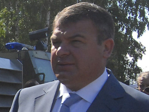 Экс-министра обороны расспросили о строительстве участка трассы для родственника