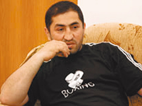 Двукратный чемпион мира подозревается в убийстве участкового в Самаре, а также в совершении преступлений на территории Азербайджана