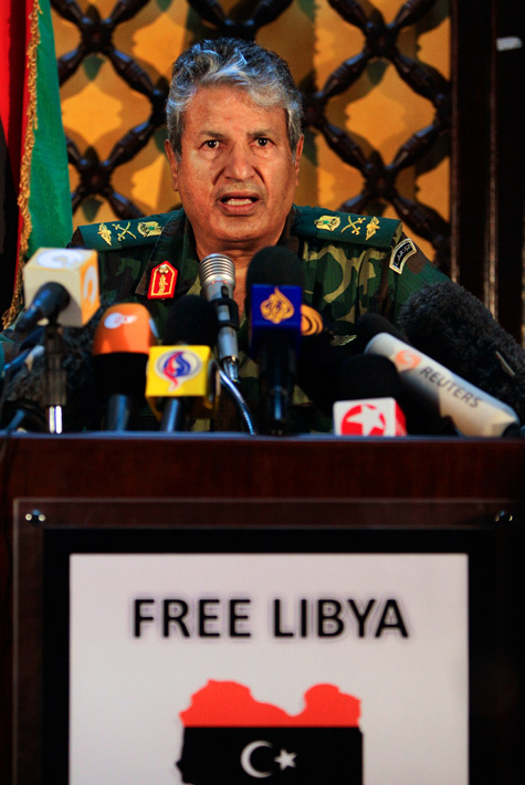 Кто убил командующего ливийскими повстанцами?