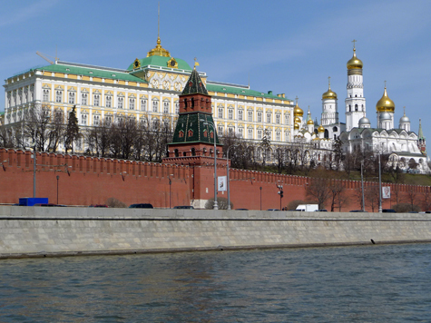 Двери некоторых кабинетов в Кремле теперь будут опечатывать... пластилином