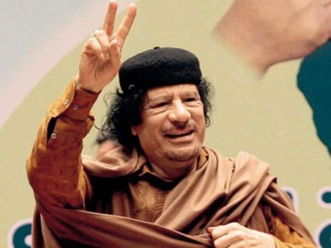 Каддафи удалось скрыться от повстанцев