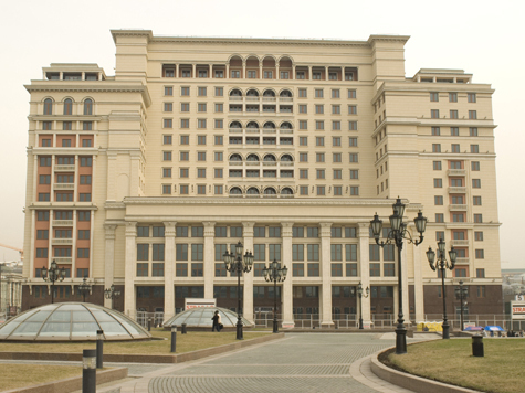 Апартаменты гостиницы "Москва" сдадут к июню